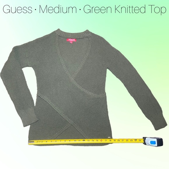 Guess Tops - Guess • Medium • Green Long Sleeve Choker Knit Top